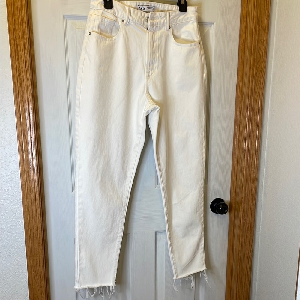 Zara Cream Straight Leg Jeans